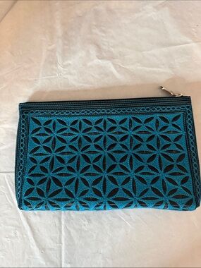 BANDA BAGS Turquoise Laser-Cut Zip Clutch - Women's Wristlet Pouch